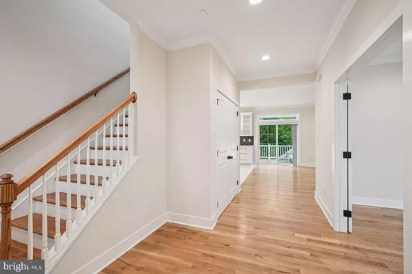 Plymouth Meeting, PA 19462,5 BLACKHORSE WOODS LN