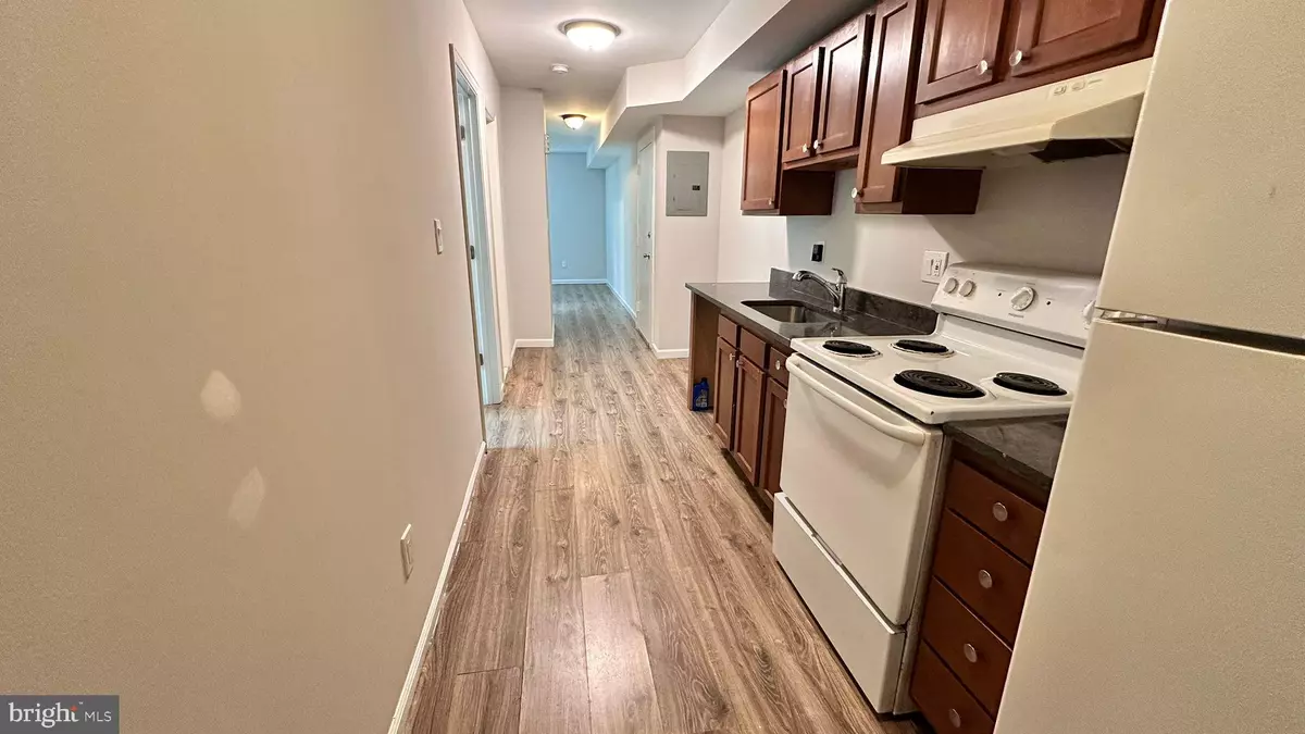 Washington, DC 20020,2808 POMEROY RD SE #4