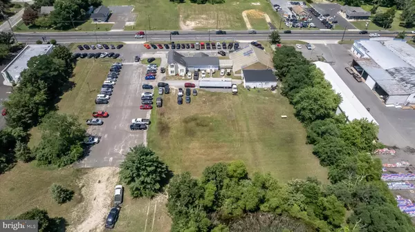 Vineland, NJ 08360,2059 S DELSEA DR