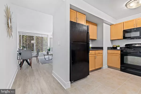 Washington, DC 20024,800 4TH ST SW #S208