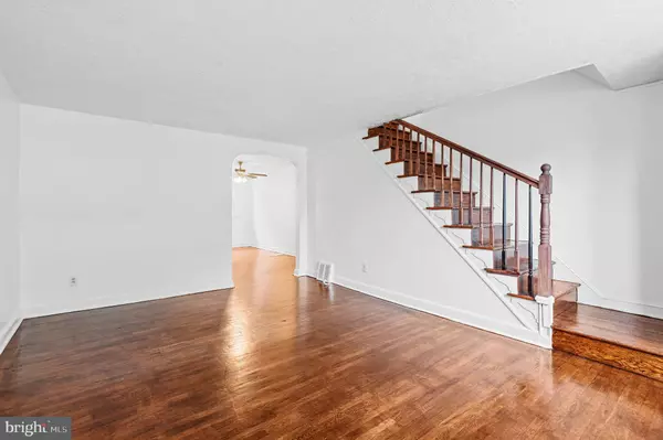 Clifton Heights, PA 19018,230 W WASHINGTON AVE