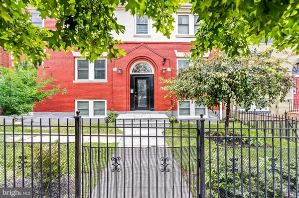 Washington, DC 20002,1239 SIMMS PL NE #3