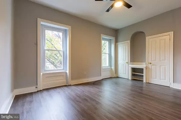 Philadelphia, PA 19121,1735 W OXFORD ST #2F