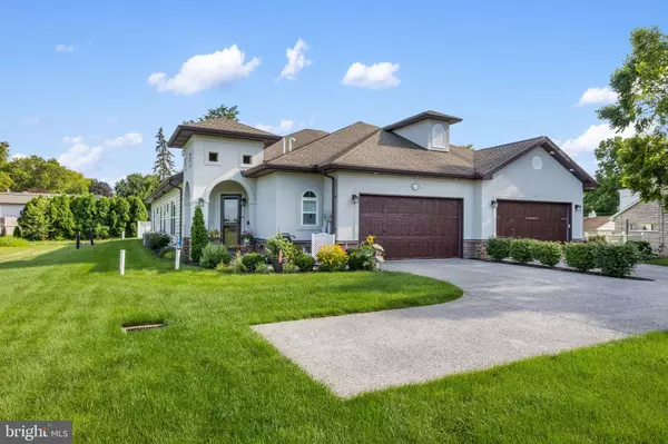 York, PA 17402,2224 EASTERN BLVD #B