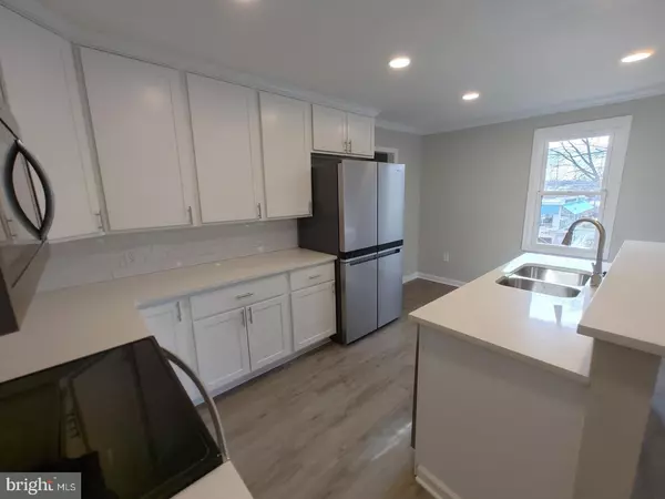 Halethorpe, MD 21227,4427 ANNAPOLIS RD