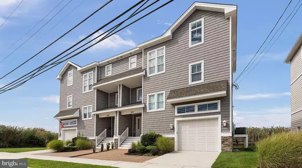 North Wildwood, NJ 08260,406 ILLINOIS AVENUE