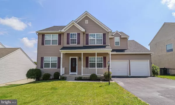 245 AZALEA DR, Windsor, PA 17366