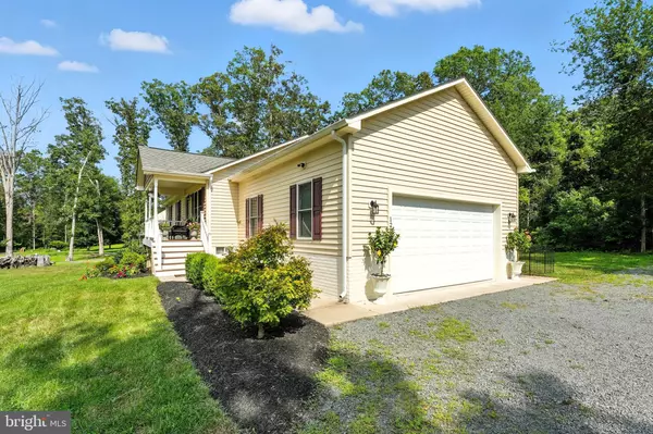 Remington, VA 22734,12253 DAVIS RD