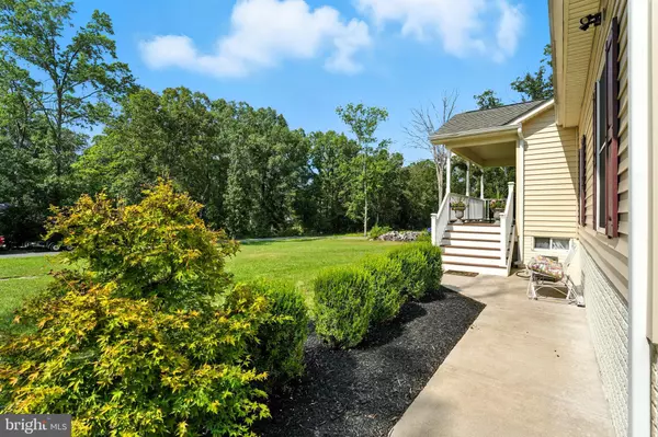 Remington, VA 22734,12253 DAVIS RD