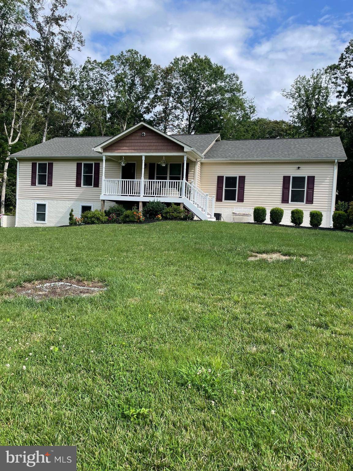 Remington, VA 22734,12253 DAVIS RD