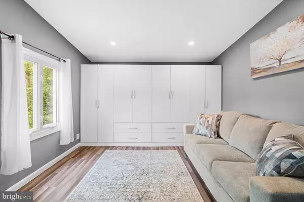 Mount Holly, NJ 08060,6 KATES TRACT