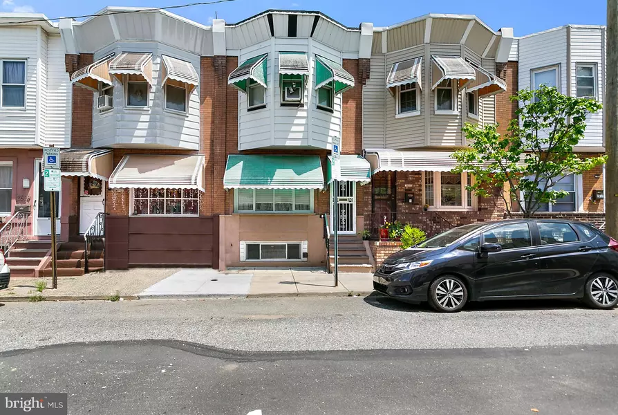 2633 S ISEMINGER ST, Philadelphia, PA 19148