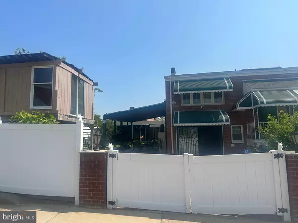 Philadelphia, PA 19153,7400 SANDPIPER PL