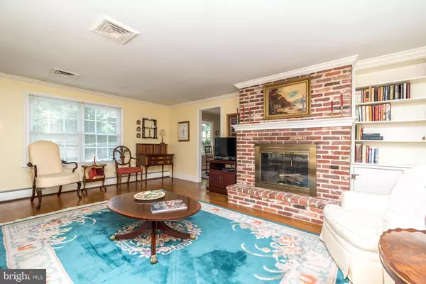 Doylestown, PA 18901,15 HIDDEN LN