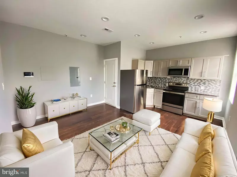 1801 W VENANGO ST #4, Philadelphia, PA 19140
