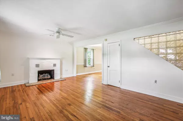 Alexandria, VA 22306,2605 POPKINS LN