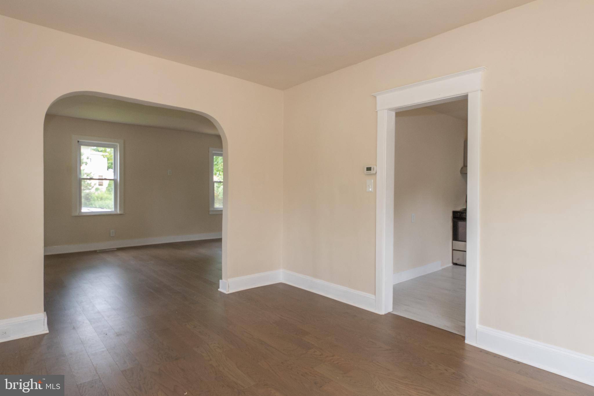 Trenton, NJ 08618,1052 PENNINGTON RD