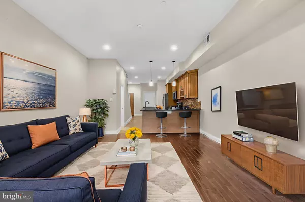 2050 FRANKFORD AVE #F, Philadelphia, PA 19125