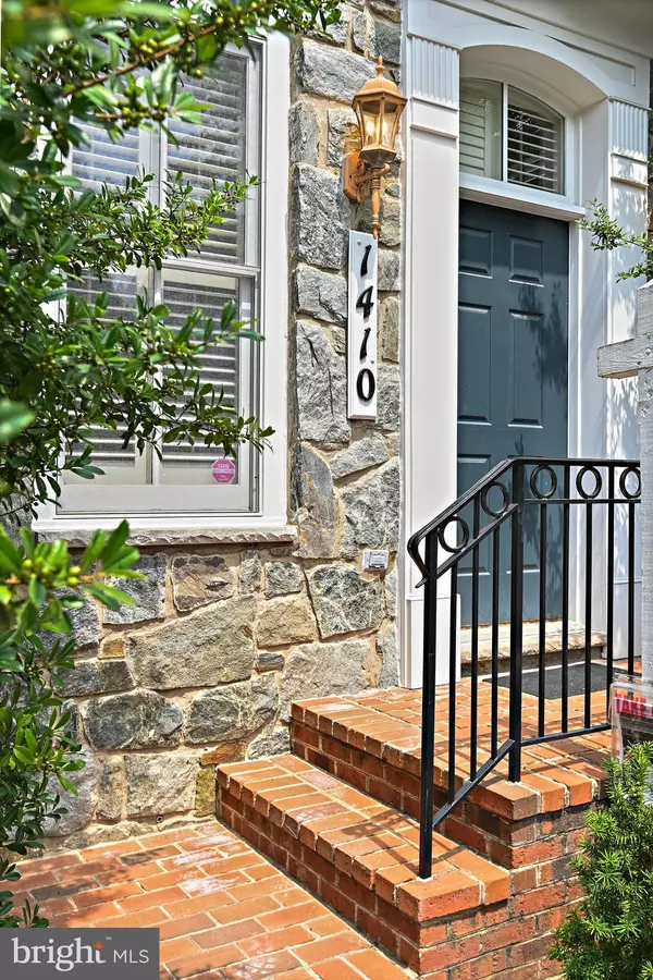 1410 HARVEST CROSSING DR, Mclean, VA 22101