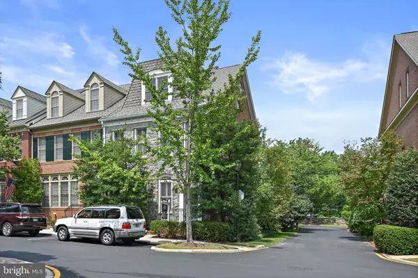 Mclean, VA 22101,1410 HARVEST CROSSING DR