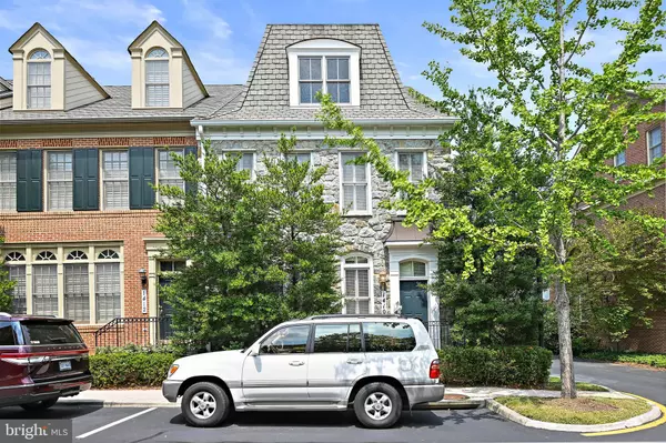 Mclean, VA 22101,1410 HARVEST CROSSING DR