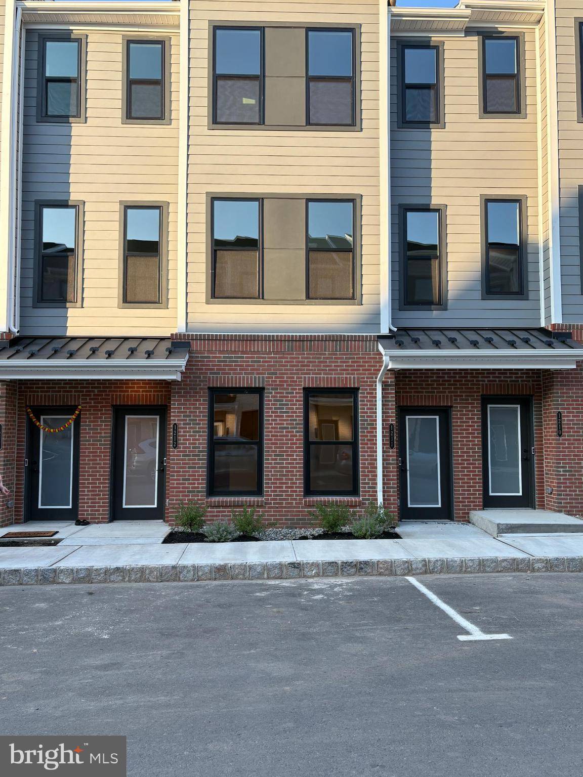 1212 PARKER BLVD #1212, West Windsor Twp, NJ 08550
