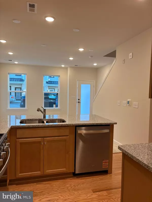 West Windsor Twp, NJ 08550,1212 PARKER BLVD #1212