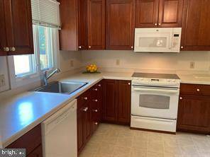 Wilmington, DE 19808,1122 BARDELL DR
