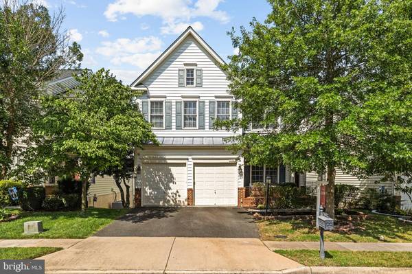 13042 TAVERNER LOOP, Woodbridge, VA 22192