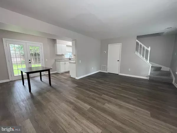 Waldorf, MD 20602,5005 VANE CT