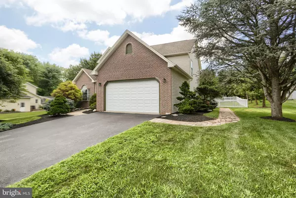 Boiling Springs, PA 17007,14 N PIN OAK DR