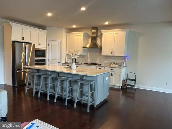 West Chester, PA 19382,21 MIDSUMMER DR