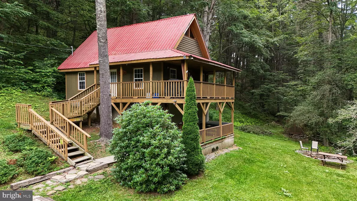 Dunmore, WV 24934,3259 POTOMAC HIGHLANDS TRL