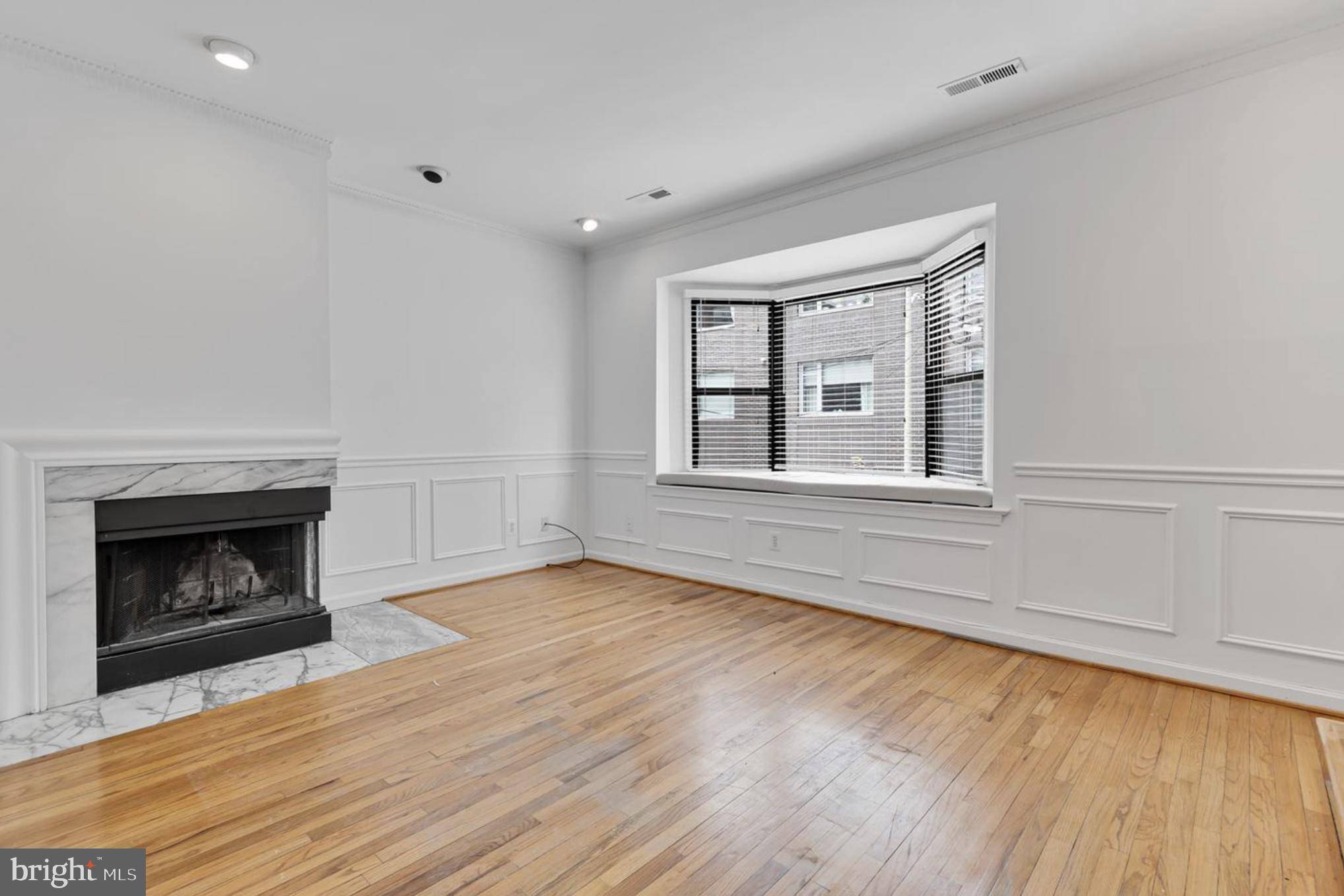 Washington, DC 20005,1225 N ST NW #E