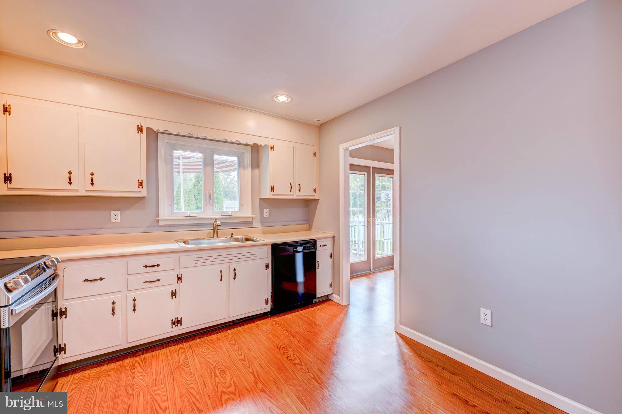 Yardley, PA 19067,9 RITA RD