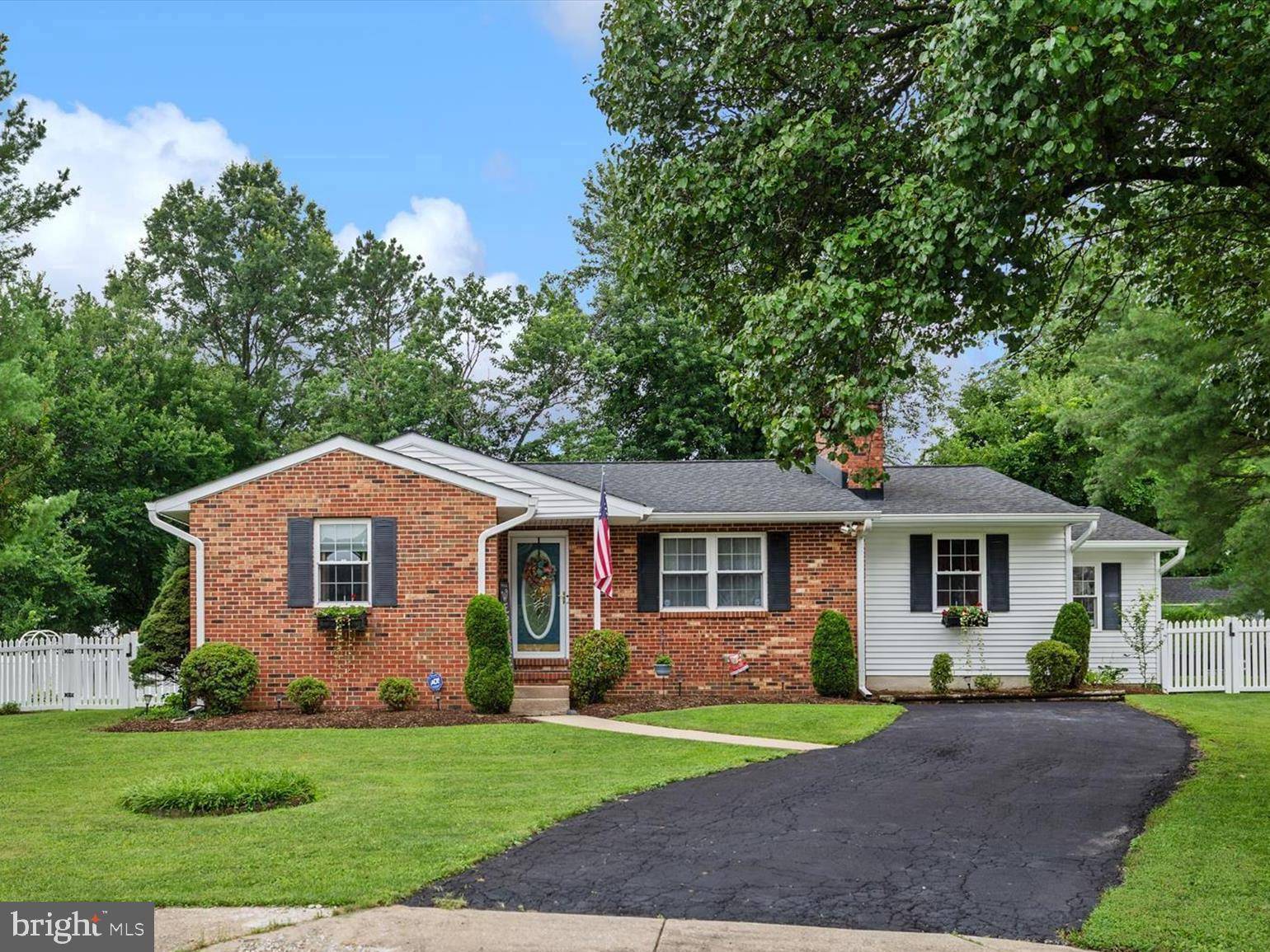 22 TURK GARTH, Baltimore, MD 21228