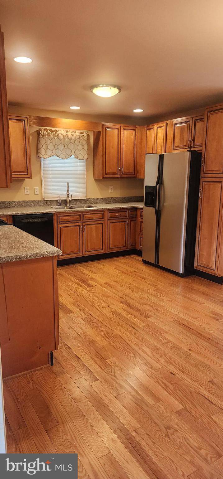 Glen Burnie, MD 21061,33 MAPLEDALE AVE