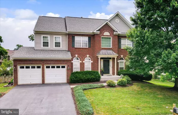 64 REVERE DR, Charles Town, WV 25414