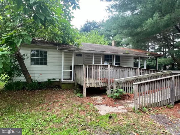 1506 MCKEE RD, Dover, DE 19904
