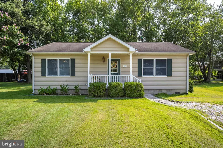 682 COLLINS ST, Bethany Beach, DE 19930