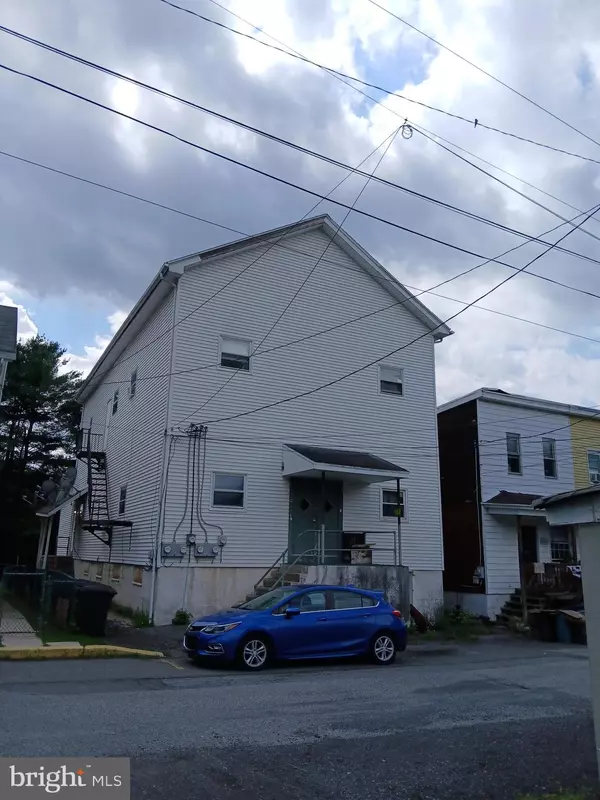 Middleport, PA 17953,14 S SECOND ST