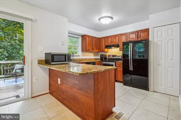 Dumfries, VA 22025,15343 INLET PL