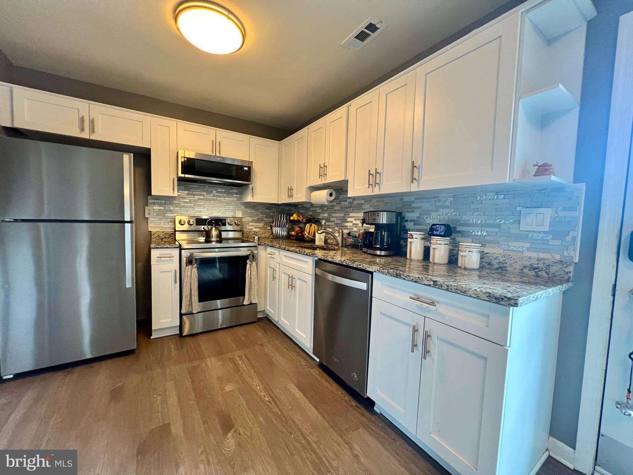 Waldorf, MD 20601,3233 WESTDALE CT
