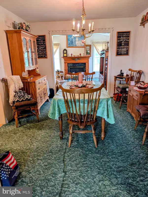 Narvon, PA 17555,490 RED HILL RD