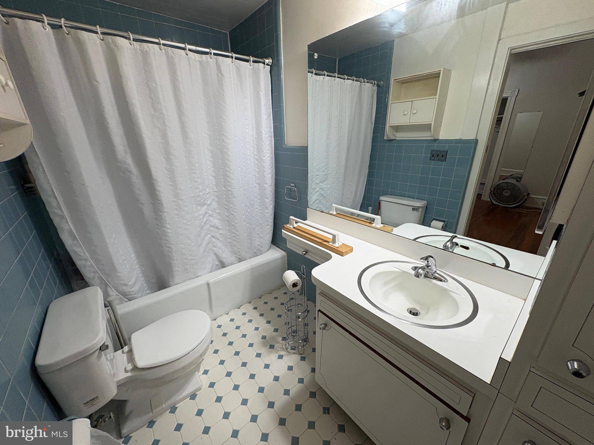 Merchantville, NJ 08109,Address not disclosed