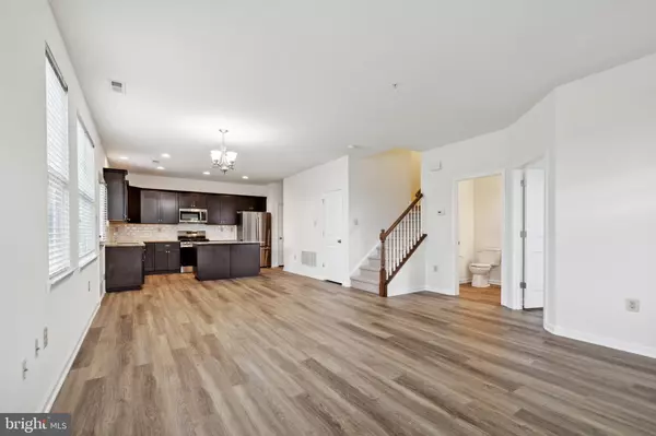 North Wales, PA 19454,324 W WALNUT ST #C