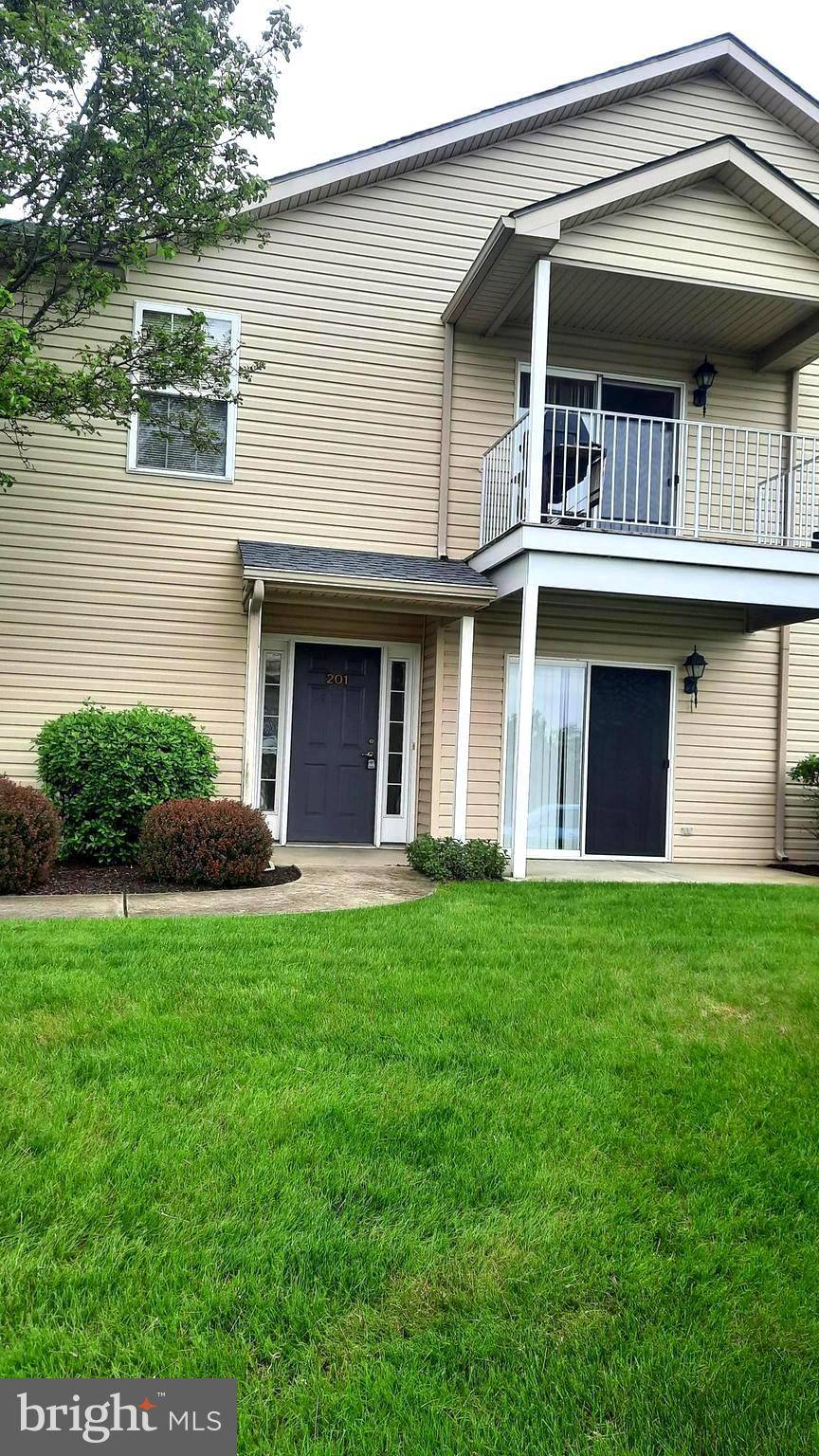 Hummelstown, PA 17036,201 SPARROW RD