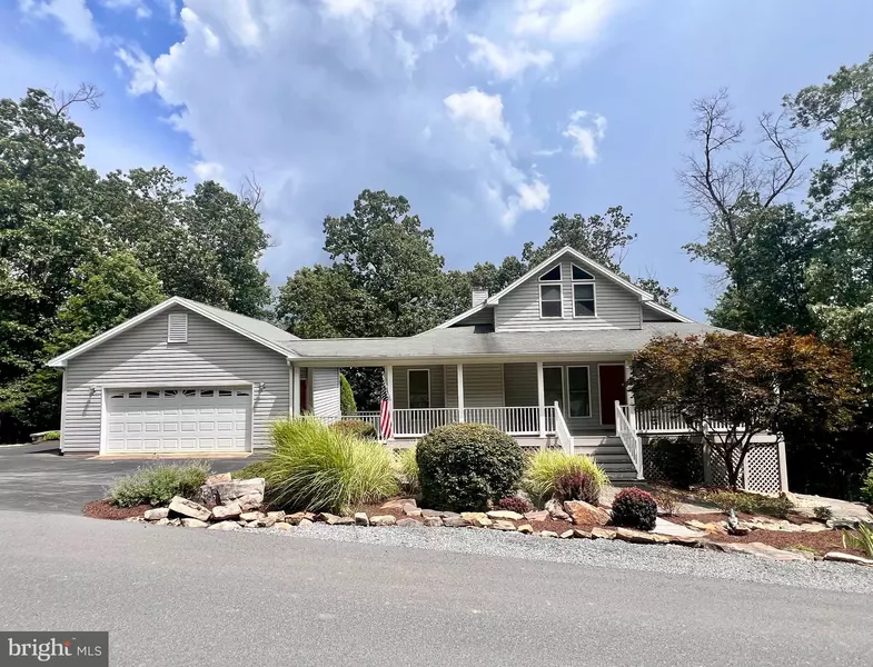 115 MOUNDBUILDER LOOP, Hedgesville, WV 25427