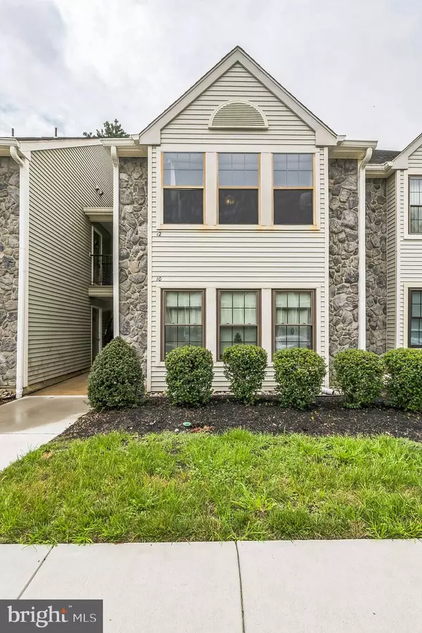 Marlton, NJ 08053,12 SUMMIT CT