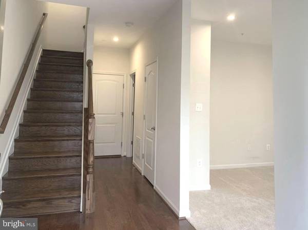Hanover, MD 21076,3216 LAUREL HILL RD